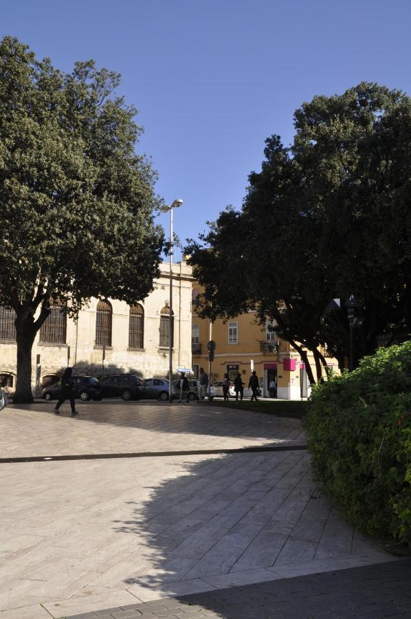 San Saturnino Alojamento de Acomodação e Pequeno-almoço Cagliari